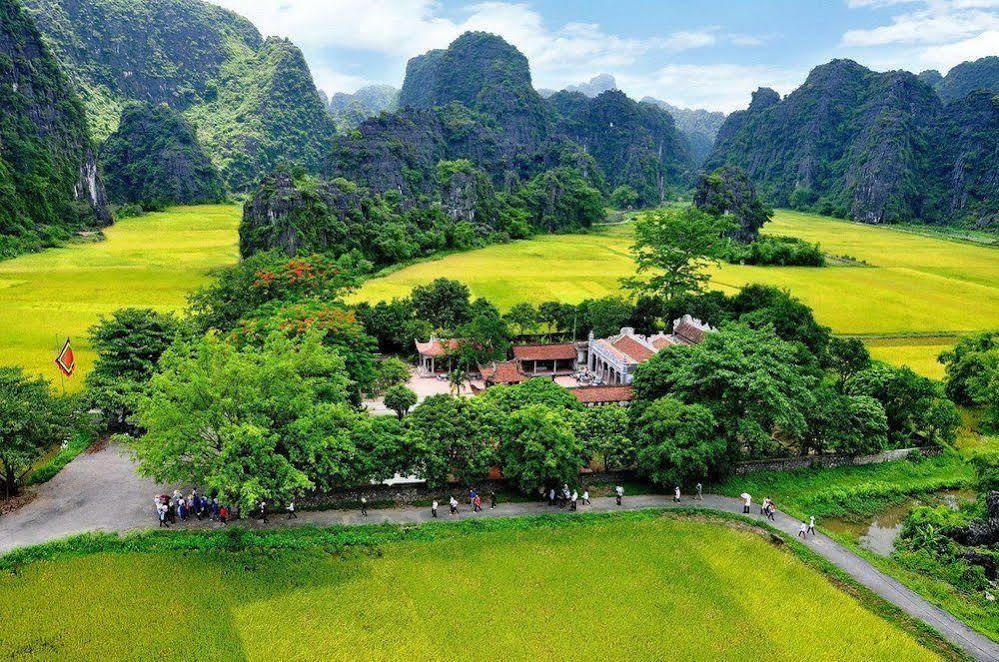 Aiq Hotel Ninh Binh Bagian luar foto